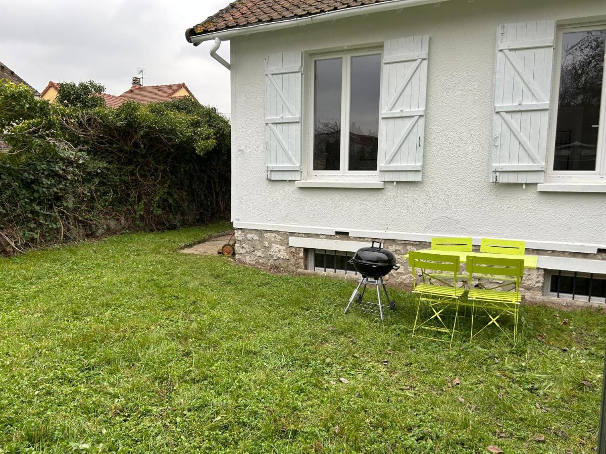 Petite Maison Avec Jardin Dans Banlieue De Paris Cormeilles-en-Parisis Eksteriør billede